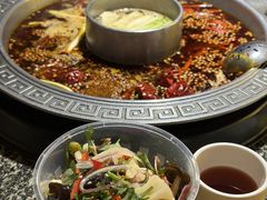 -杨肥肠火锅大排档(火车站花园店)