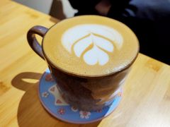 燕麦拿铁-C.Y Cafe