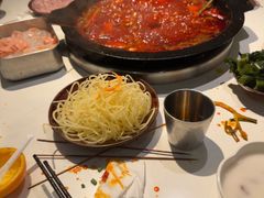 -卤校长老火锅(杨家坪直营店)