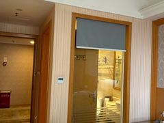 -维也纳酒店(成都春熙路李家沱地铁站店)