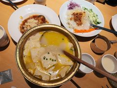 -关东小磨东北菜(上海长风大悦城店)