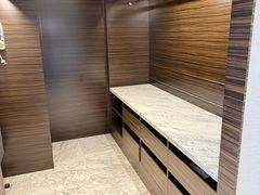 -上海虹桥西郊假日酒店