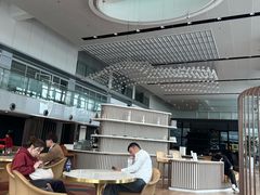 -奔驰上海利星(七宝店)