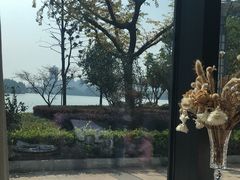 -MOMENT湖景餐厅(解放路店)