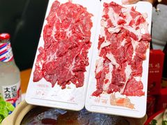 -周记潮汕牛肉·小龙虾烧烤(九亭金地广场店)