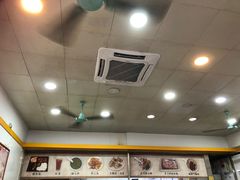 -燊意布拉肠云吞面(中山四路店)