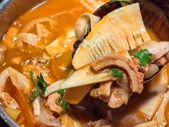 -九锅一堂酸菜鱼(学府凯德店)