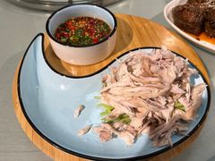 -兔行天下-鸿鹤鲜锅兔(中海国际店)