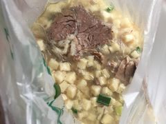 -陈熹公民族美食文化餐厅(中华广场店)