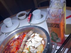 -辣虎·庭院火锅(临平新天地店)