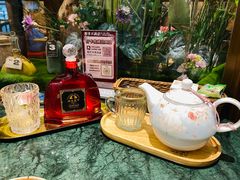 -秘密旅行Bonjour(黑金冠 江南西店)
