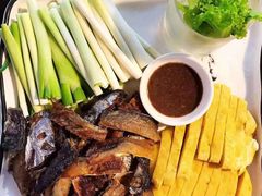 清蒸多宝鱼 海肠捞饭 咸鲅鱼饼子 鲍鱼捞饭 菠萝虾球 菜牌展档 包间-名典餐厅(铁西立安花园店)