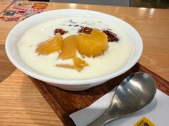 -满记甜品(优客百盛店)