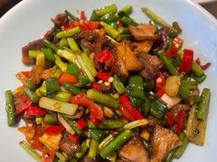-荷花亭·湖北融合菜(中商广场店)