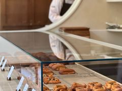 -VERIE BAKEHOUSE