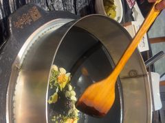 -老船舫·现做活鲜鱼馆(东郊记忆店)