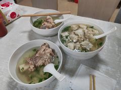 -周震馄饨