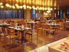 大堂-OPEN開全日自助餐厅·西餐·海鲜(佛山希尔顿酒店)