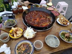 红锅-周幺妹重庆老火锅(银泰城总店)