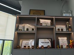 -DK SALON连锁专业烫染接发店