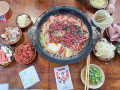 -黄潇洒老火锅(九眼桥宏济巷店)