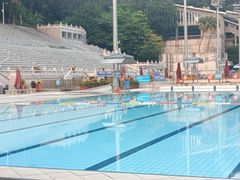-越秀山游泳场