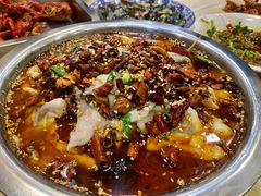 -江城燕子大排档(江汉路步行街店)