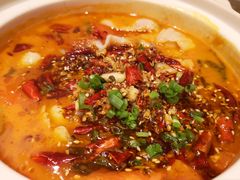 -云海肴·汽锅鸡·云南菜(天山百盛优客店)