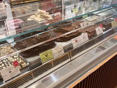 -VENCHI 闻绮(上海佛罗伦萨小镇店)