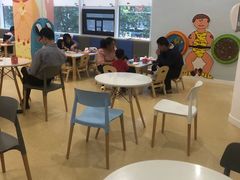 -戊辰亲子游泳俱乐部