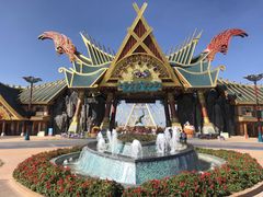 -七彩云南欢乐世界