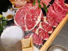 -铭牛烧肉·和牛海鲜自助(高新月牙湖店)
