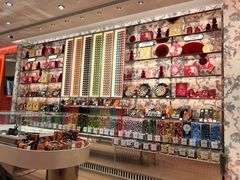 -VENCHI 闻绮(上海佛罗伦萨小镇店)