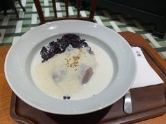 荔浦芋麻薯黑米娟珊奶-RUXU入续鸳鸯糖水铺(星寰店)