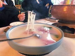 云南米线-云里小坐·小院里·团建·宴请·下午茶(三圣乡店)
