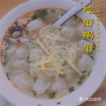 吃到了刚出炉的阿毛肉月饼，还有浓浓的汤汁，皮酥肉多