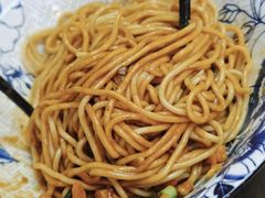 -李记热干面· 襄阳牛肉面