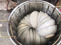 -严氏重油烧麦(民权路店)