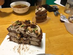 -半勺舒舒生日蛋糕店