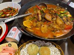 -富正毅三下锅·湘西韵味(天门山索道店)
