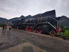 -百里峡七彩艺术小镇