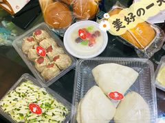 -白玉兰食品甜凤店(合生汇店)