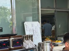 -相聚青山餐厅(阎河路店)