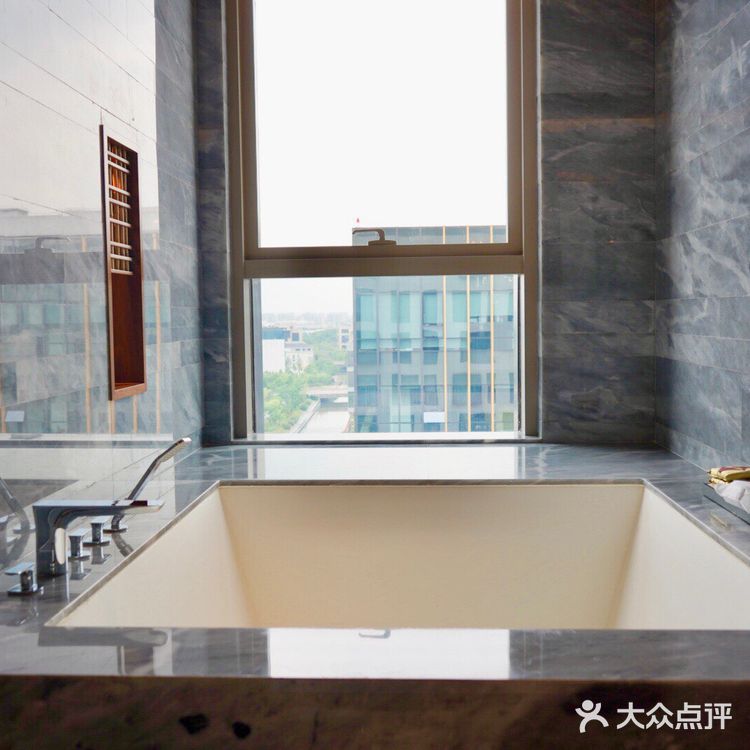 打卡魔都最神秘的奢华酒店