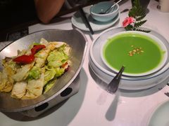 青豆泥-卯时·龙光雅宴·精致锡帮菜(惠山古镇店)