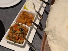 -Efes Turkish & Mediterranean Cuisine 艾菲斯餐厅(陆家嘴店)