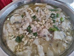 -金良酸菜鱼(宁海路总店)