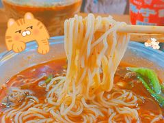 -丁丁猫重庆小面(徐州路店)