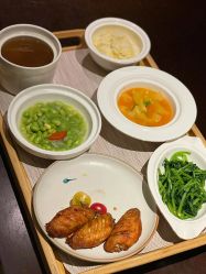 -致友月子会所(麓湖店)