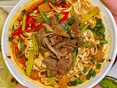 -李与白包子铺(桐梓林店)